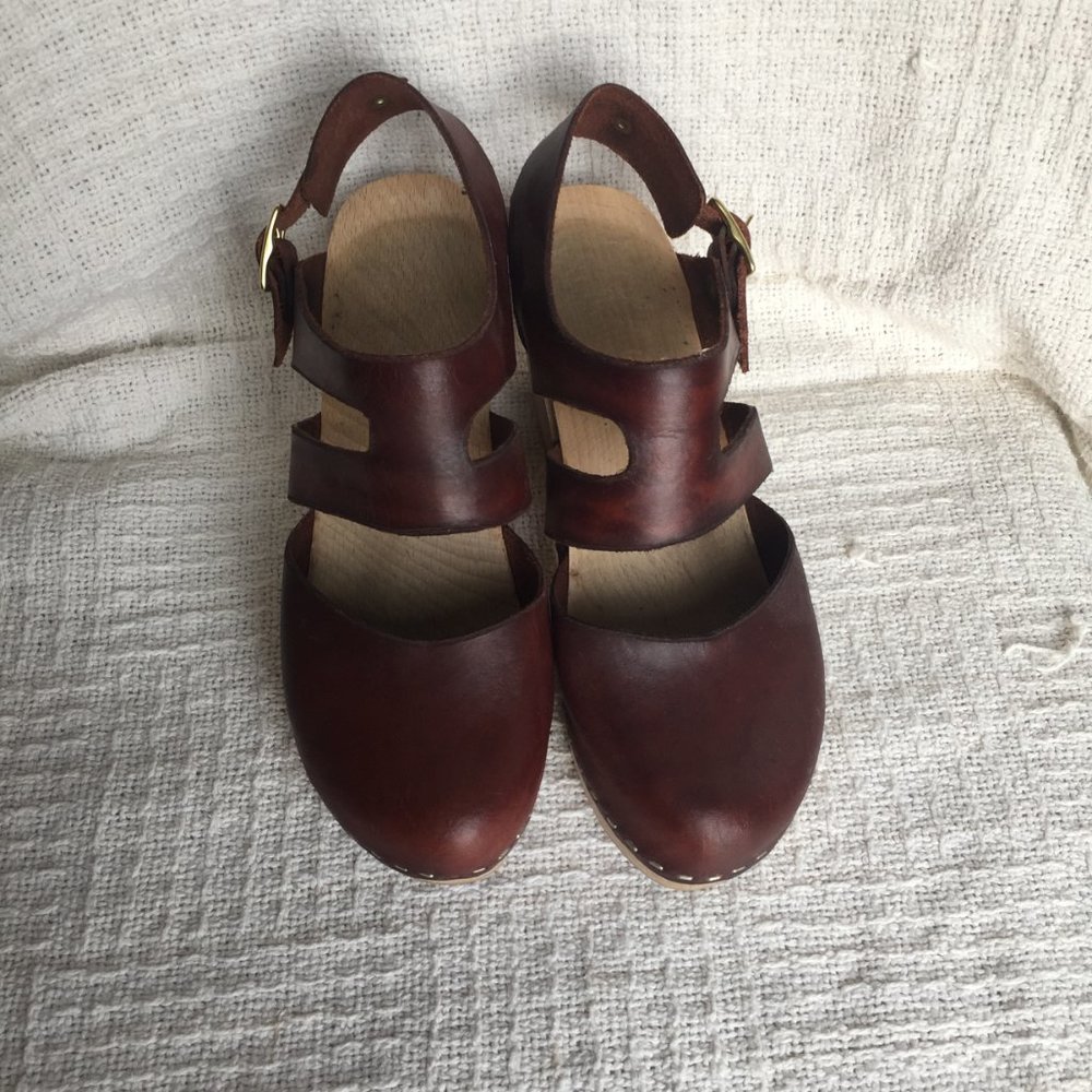 Bean-An-Ti clogs - Picture 3 of 10